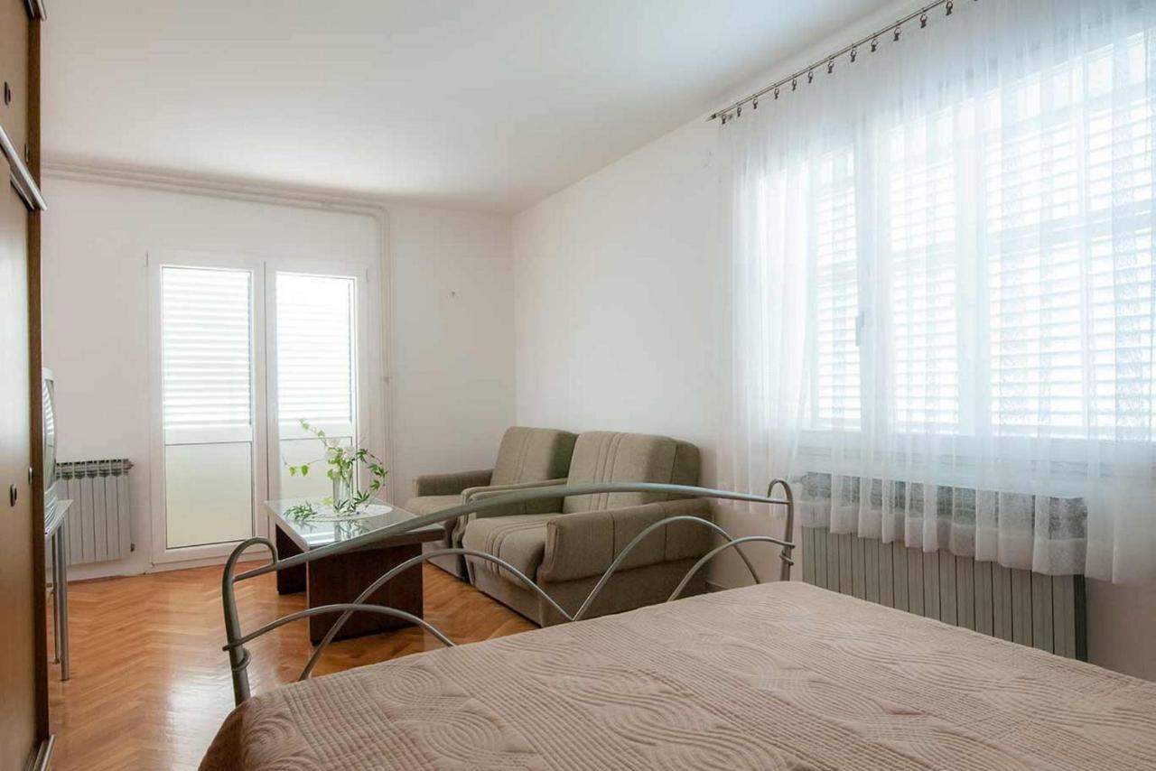 Amazing Seaview Apartment With A Balcony Near The Beach - Kneza Trpimira I Zadar Exterior foto