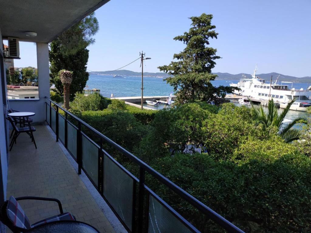 Amazing Seaview Apartment With A Balcony Near The Beach - Kneza Trpimira I Zadar Exterior foto